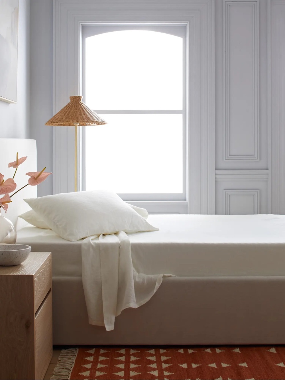 BRAND NEW Quince King Ivory European Linen Sheet Set $204
